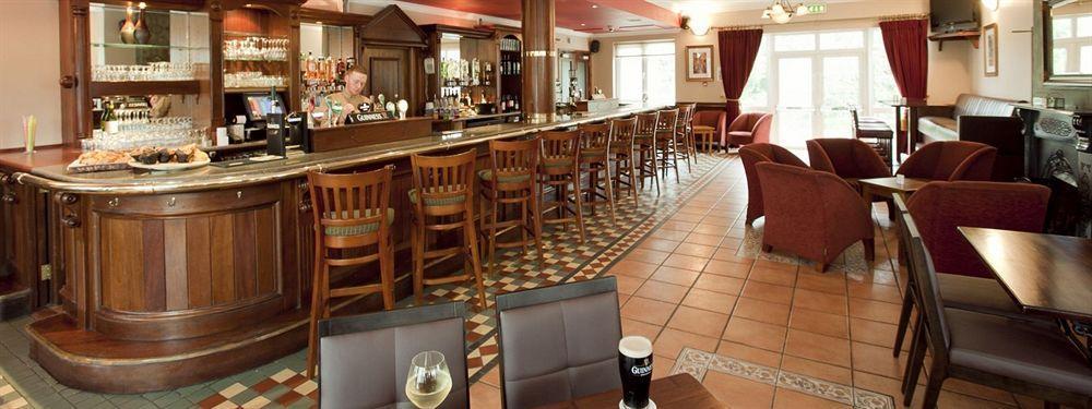 Riverside Park Hotel Макрум Екстер'єр фото